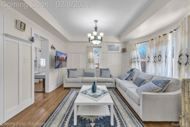 21700 Morley Avenue, Dearborn, MI 48124