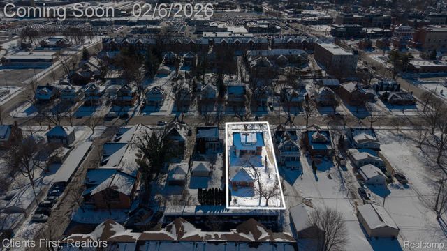 21700 Morley Avenue, Dearborn, MI 48124