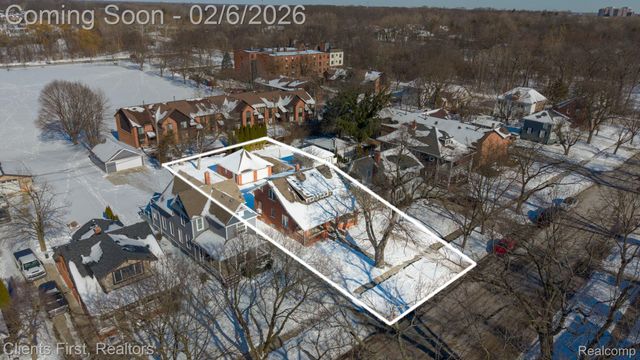 21700 Morley Avenue, Dearborn, MI 48124