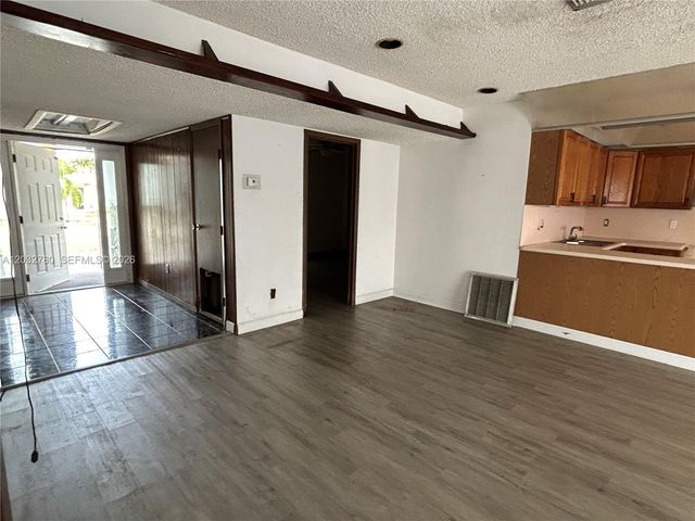 1772 NW 36th Court, Oakland Park, FL 33309