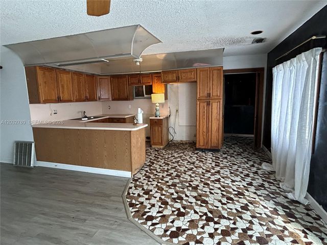 1772 NW 36th Court, Oakland Park, FL 33309
