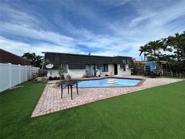 1772 NW 36th Court, Oakland Park, FL 33309