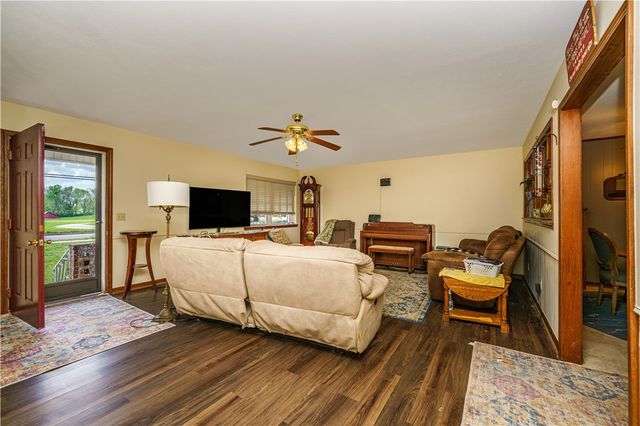 800 College Avenue, Berryville, AR 72616