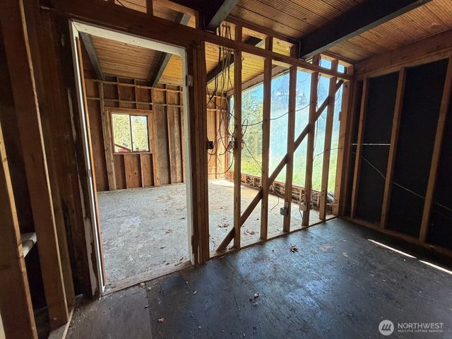 26003 SE Issaquah-Fall City Road, Issaquah, WA 98029