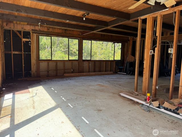 26003 SE Issaquah-Fall City Road, Issaquah, WA 98029
