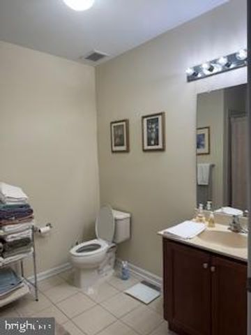 1324 SIERRA DRIVE, Hamilton, NJ 08619