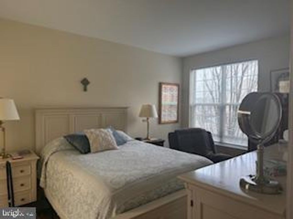 1324 SIERRA DRIVE, Hamilton, NJ 08619