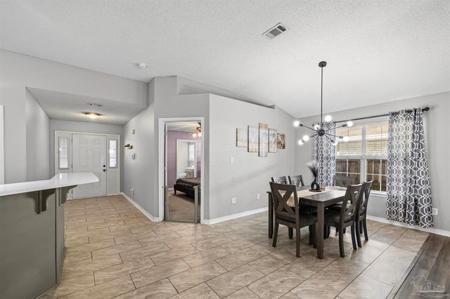 10408 Millbrook Dr, Pensacola, FL 32534