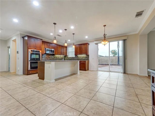 14169 Emmerglen, Eastvale, CA 92880