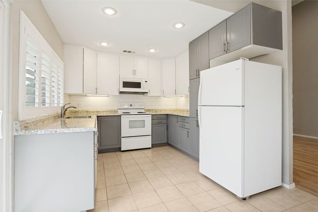 2117 Oak Brook Drive, Richardson, TX 75081