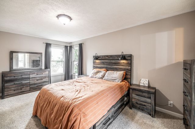 2709 Spring Farm Ct, Hermitage, TN 37076