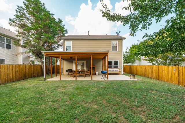 2709 Spring Farm Ct, Hermitage, TN 37076