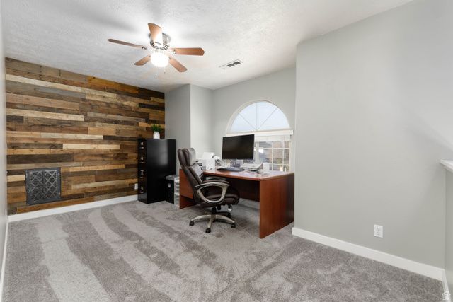 584 E MEADOW LN, Washington, UT 84780