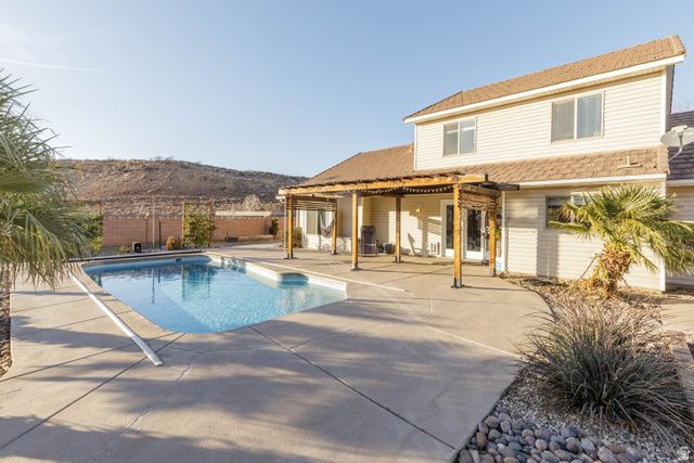 584 E MEADOW LN, Washington, UT 84780