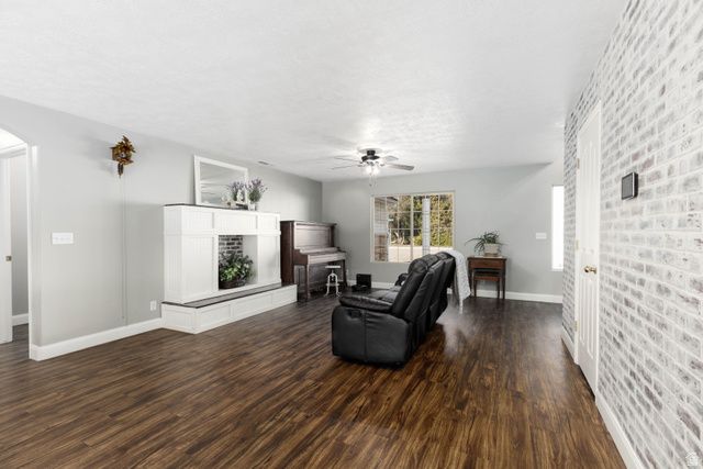 584 E MEADOW LN, Washington, UT 84780