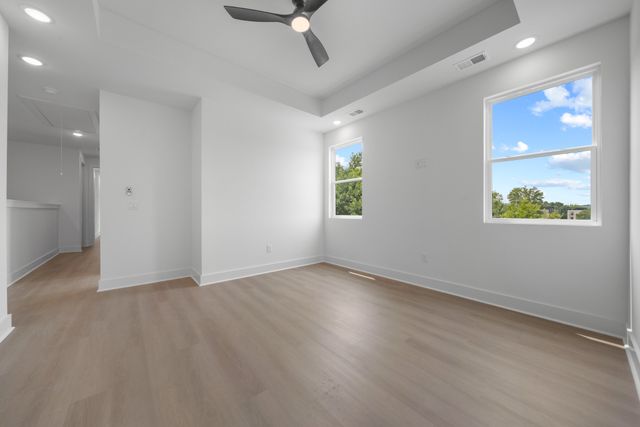 196B Queen Ave, Nashville, TN 37207