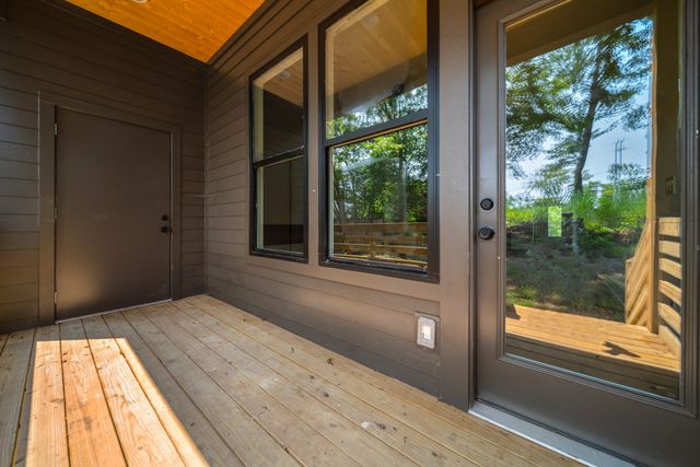 196B Queen Ave, Nashville, TN 37207