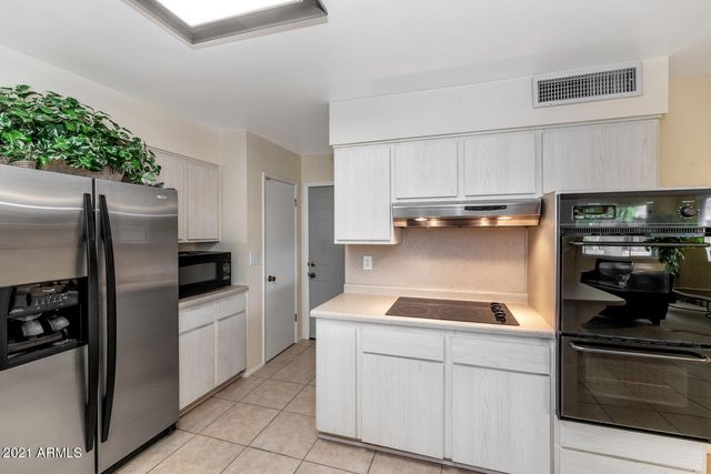 10303 W PRAIRIE HILLS Circle, Sun City, AZ 85351