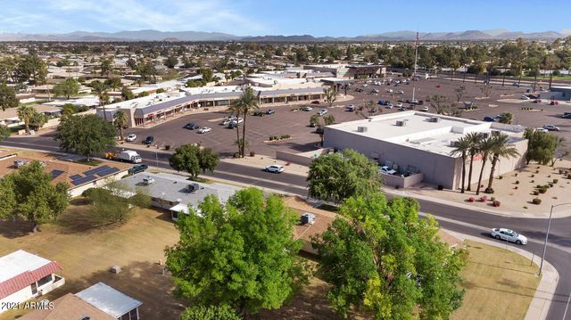 10303 W PRAIRIE HILLS Circle, Sun City, AZ 85351