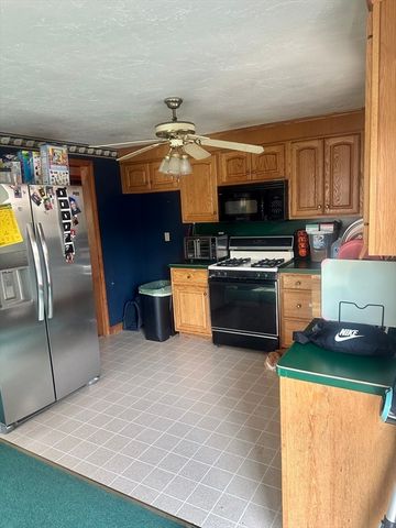 32 Hampden Ave, Brockton, MA 02301