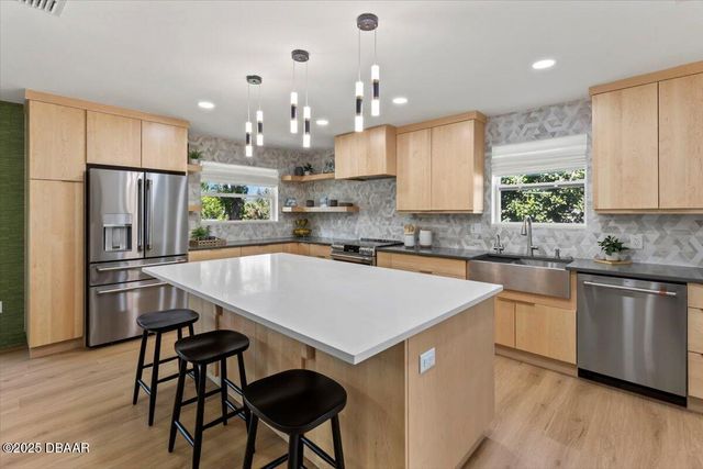 225 Pawnee Drive, Ormond Beach, FL 32174