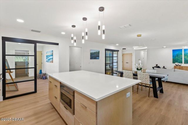 225 Pawnee Drive, Ormond Beach, FL 32174