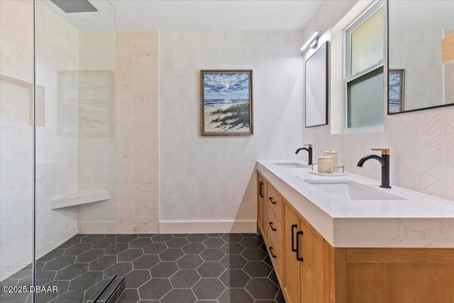 225 Pawnee Drive, Ormond Beach, FL 32174