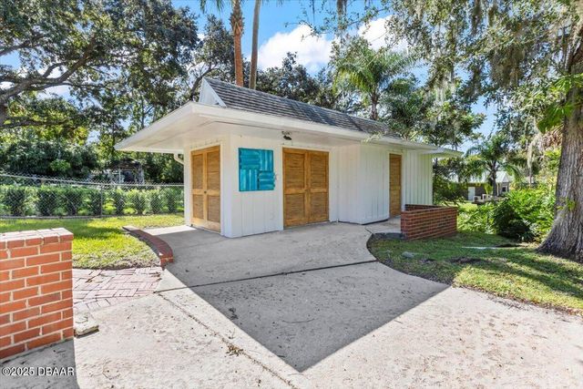 225 Pawnee Drive, Ormond Beach, FL 32174