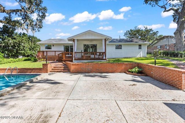 225 Pawnee Drive, Ormond Beach, FL 32174