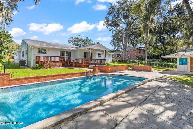 225 Pawnee Drive, Ormond Beach, FL 32174