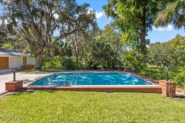 225 Pawnee Drive, Ormond Beach, FL 32174