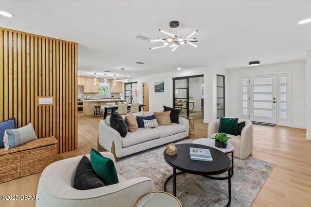 225 Pawnee Drive, Ormond Beach, FL 32174