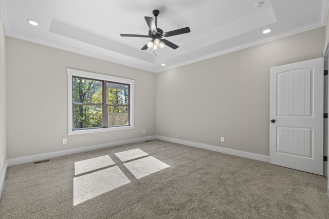 2969 Lights Chapel Rd, Greenbrier, TN 37073