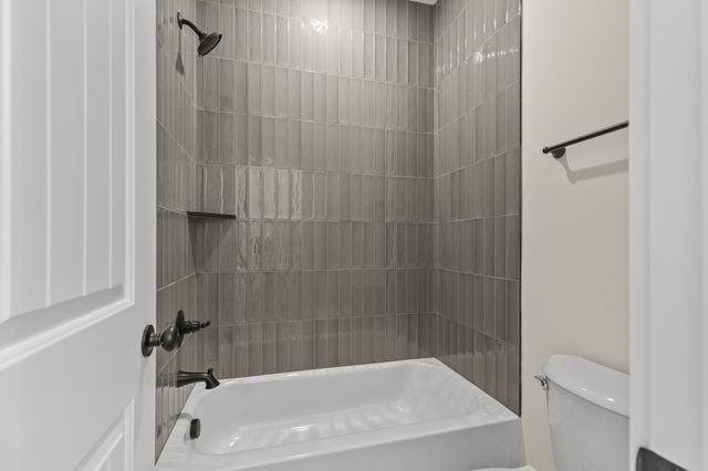 2969 Lights Chapel Rd, Greenbrier, TN 37073