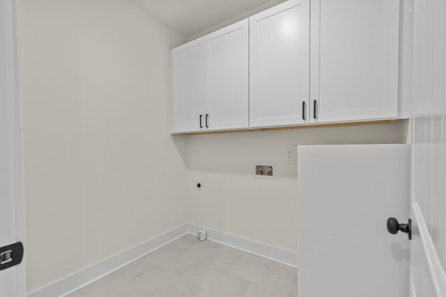 2969 Lights Chapel Rd, Greenbrier, TN 37073