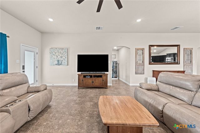 809 Kendra Drive, Temple, TX 76502