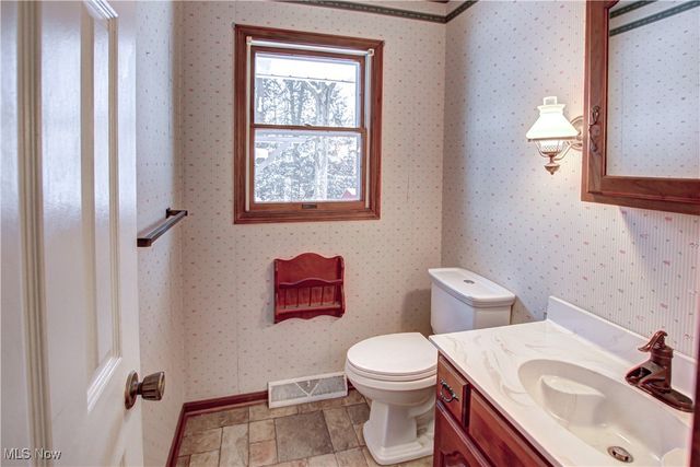 537 Park Ridge Drive, Munroe Falls, OH 44262