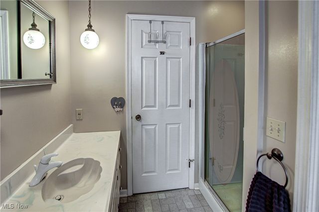 537 Park Ridge Drive, Munroe Falls, OH 44262