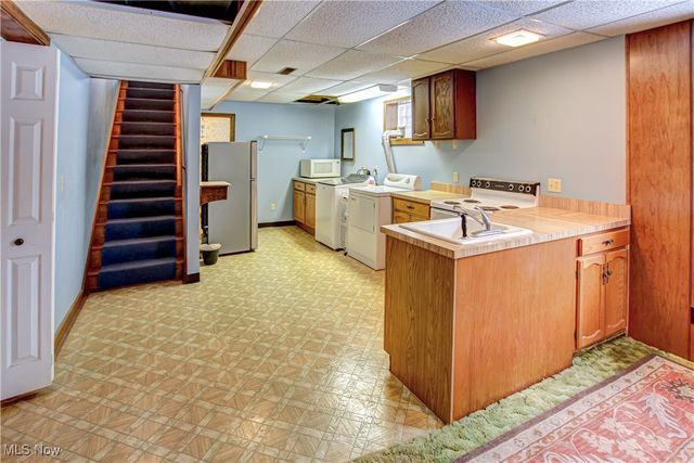 537 Park Ridge Drive, Munroe Falls, OH 44262