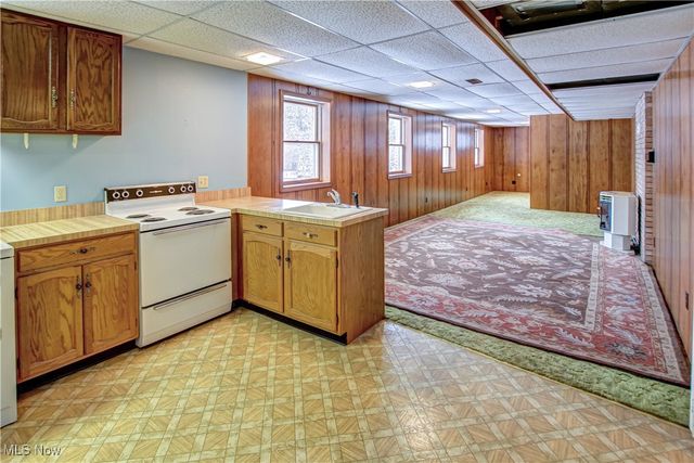 537 Park Ridge Drive, Munroe Falls, OH 44262