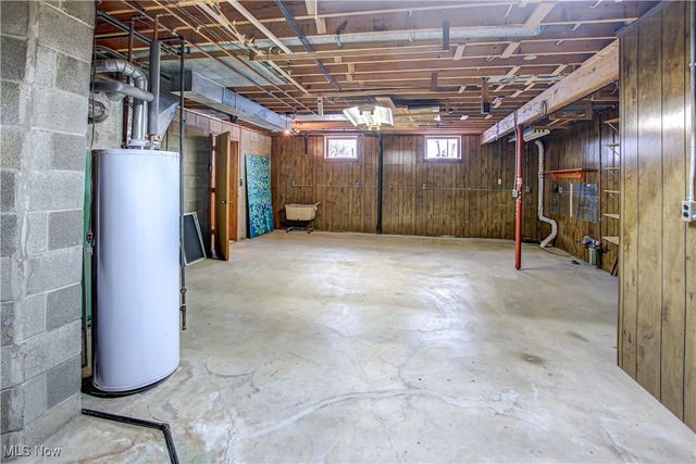 537 Park Ridge Drive, Munroe Falls, OH 44262