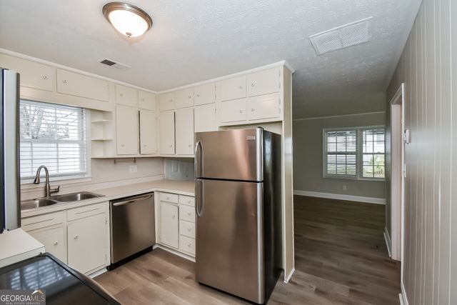 8467 Fairview Drive, Douglasville, GA 30134