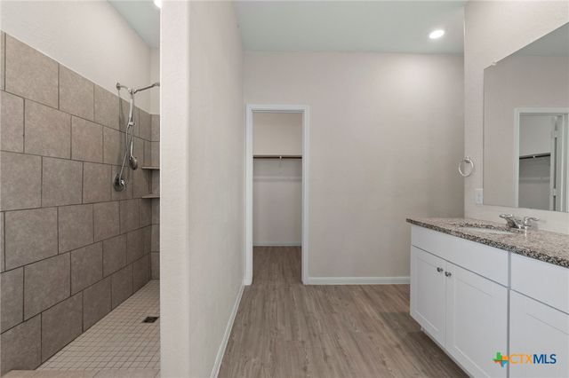 2741 Nueva Cordova, Seguin, TX 78155