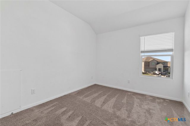 2741 Nueva Cordova, Seguin, TX 78155