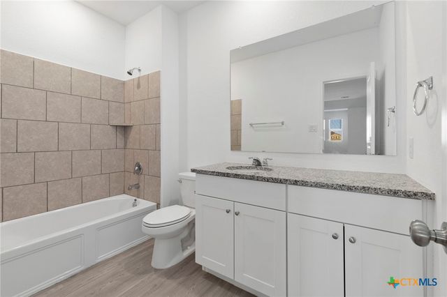 2741 Nueva Cordova, Seguin, TX 78155