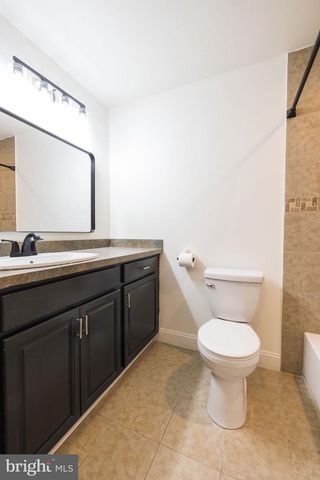 5 FORDS EDGE, Royersford, PA 19468