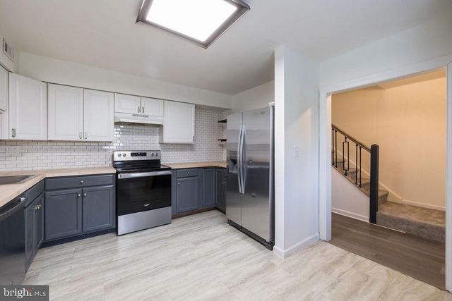 5 FORDS EDGE, Royersford, PA 19468