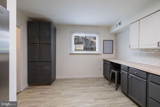 5 FORDS EDGE, Royersford, PA 19468