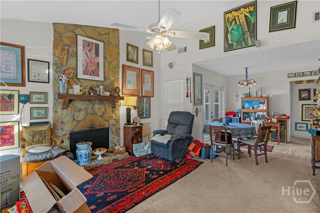 624 Honey Ridge Lane, Hinesville, GA 31313