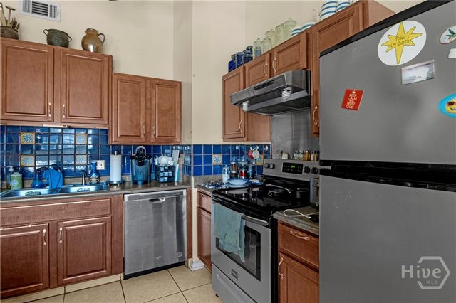 624 Honey Ridge Lane, Hinesville, GA 31313